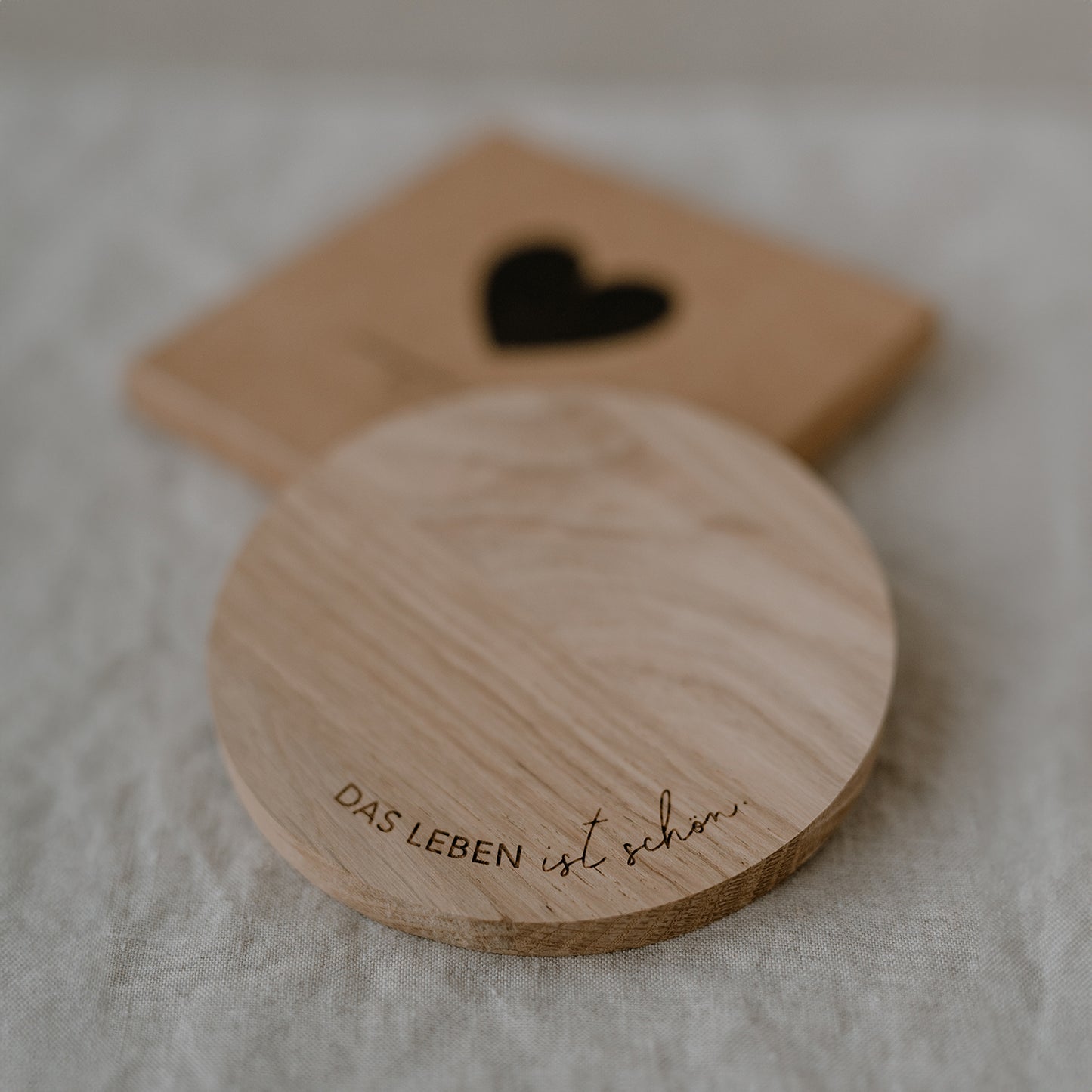 Untersetzer aus Eiche Das Leben ist schön (VE = 8 Stk)