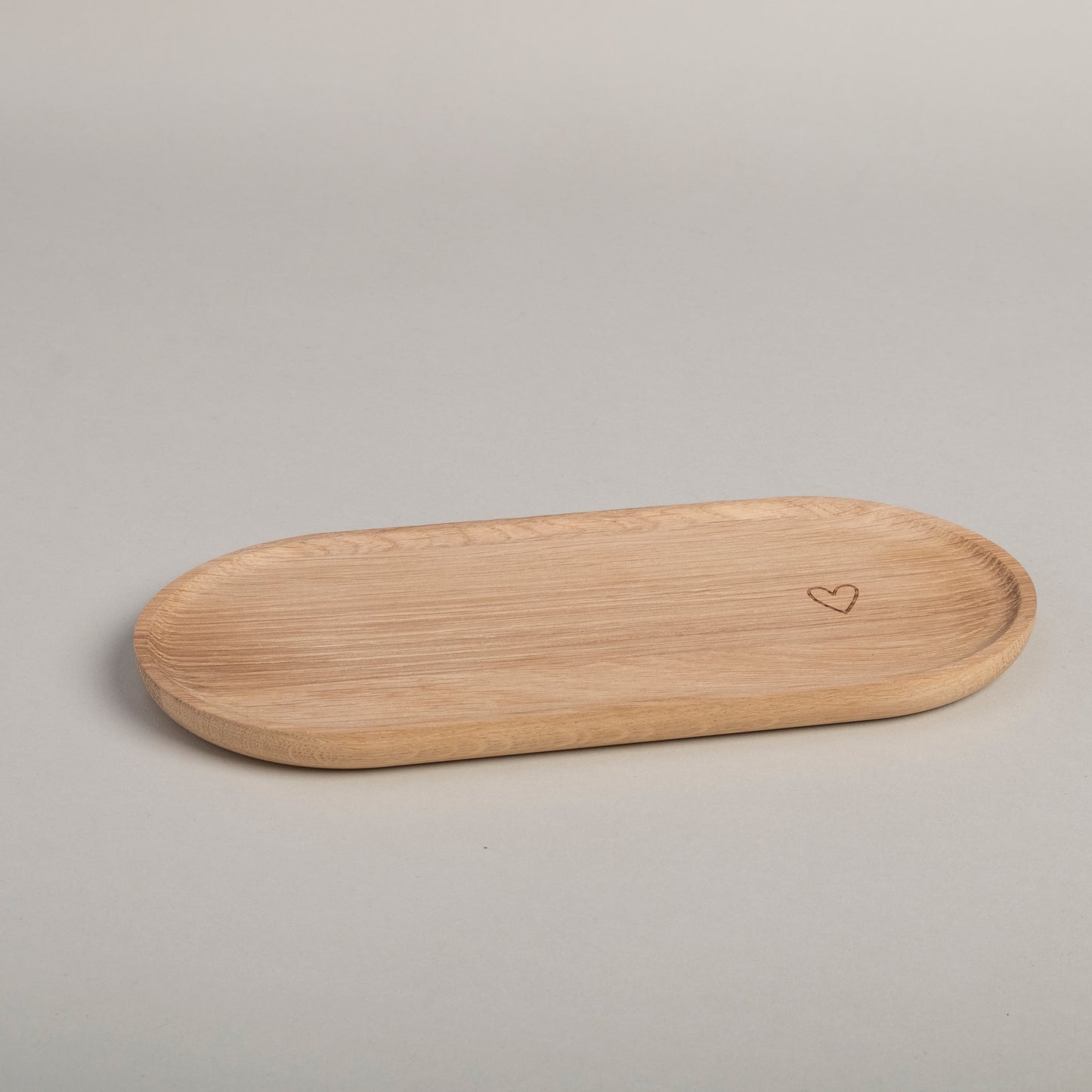 Tablett Herz aus Eiche (VE = 3 Stk)