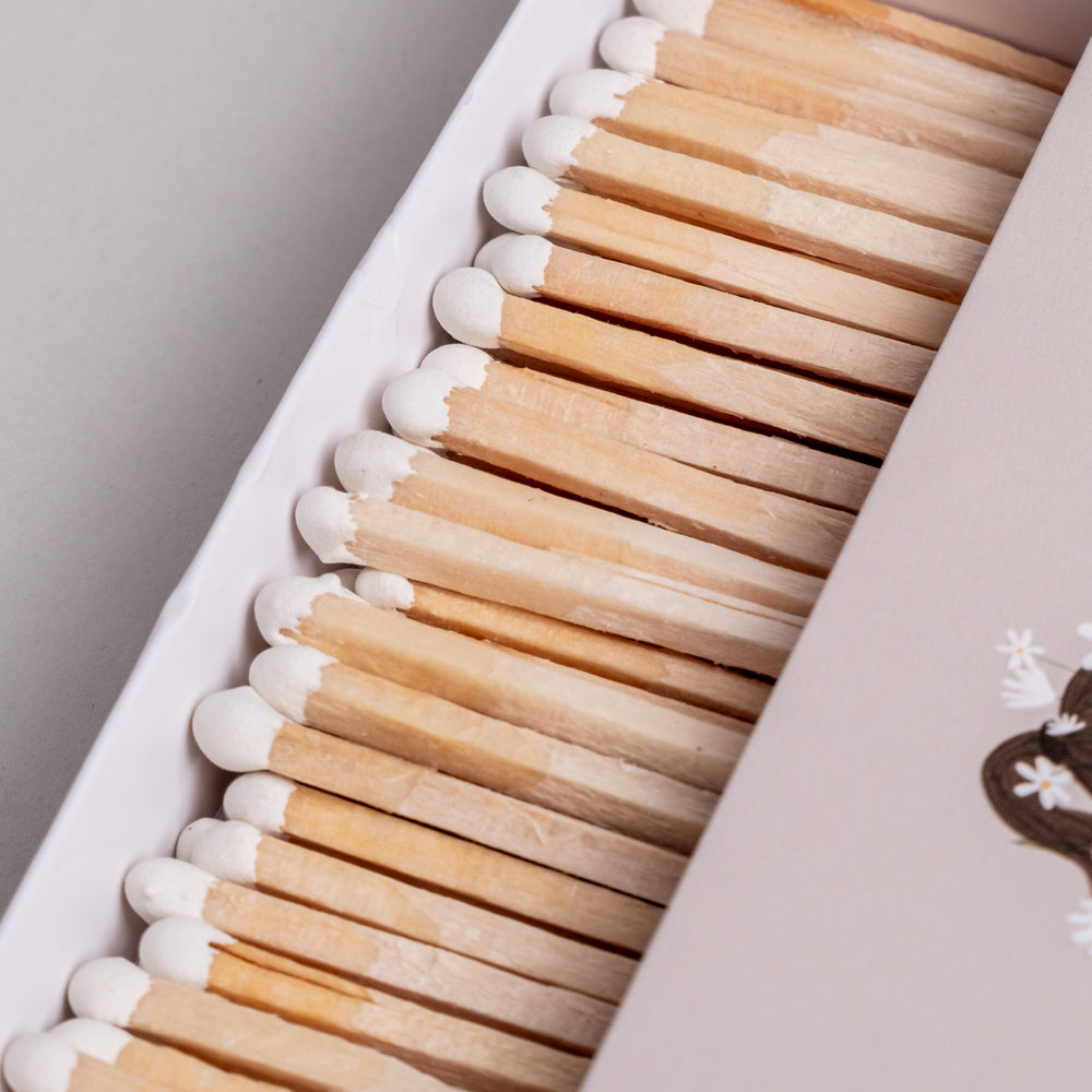 Matches Flower Girl (PU = 8 pcs.)