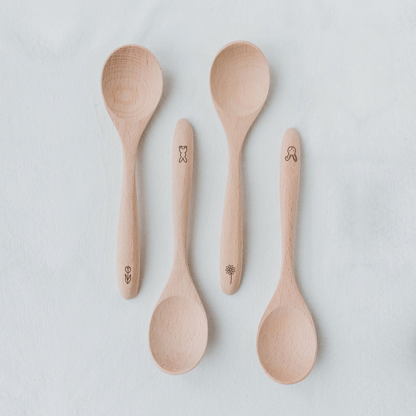Easter Wooden Spoons in a Set of 4 (PU = 8 pieces)