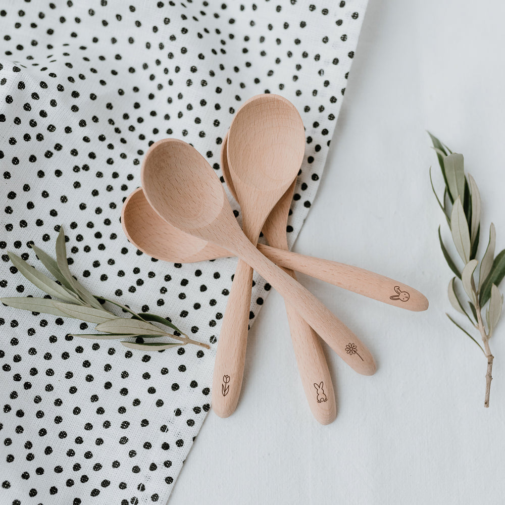 Easter Wooden Spoons in a Set of 4 (PU = 8 pieces)