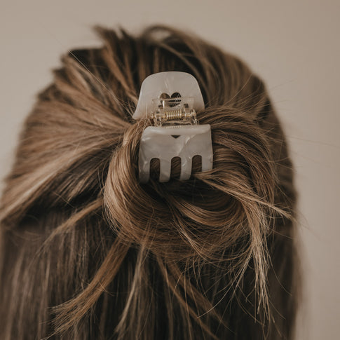 Small Heart Pearl Hair Clip (VE = 10 pcs.)