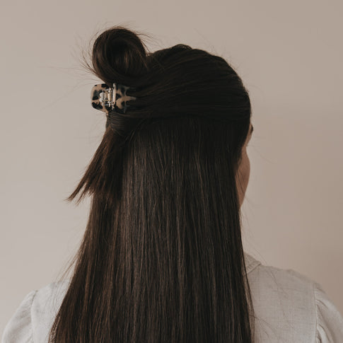 Petite barrette cœur léopard (VE = 10 pcs.)