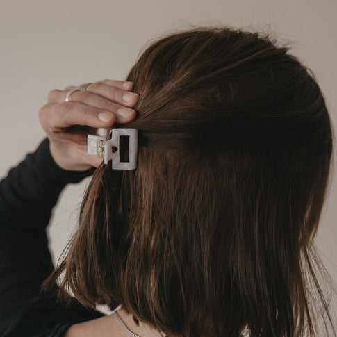 Haarspange eckig klein Herz schwarz Pearl (VE = 10 Stk.)