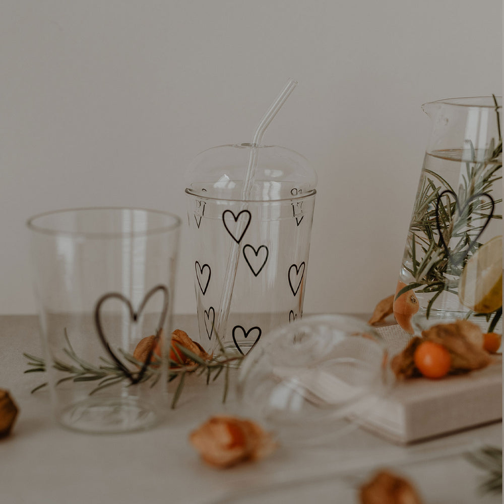 Bent heart transparent glass straws in a set of 4 (VE = 10 sets)