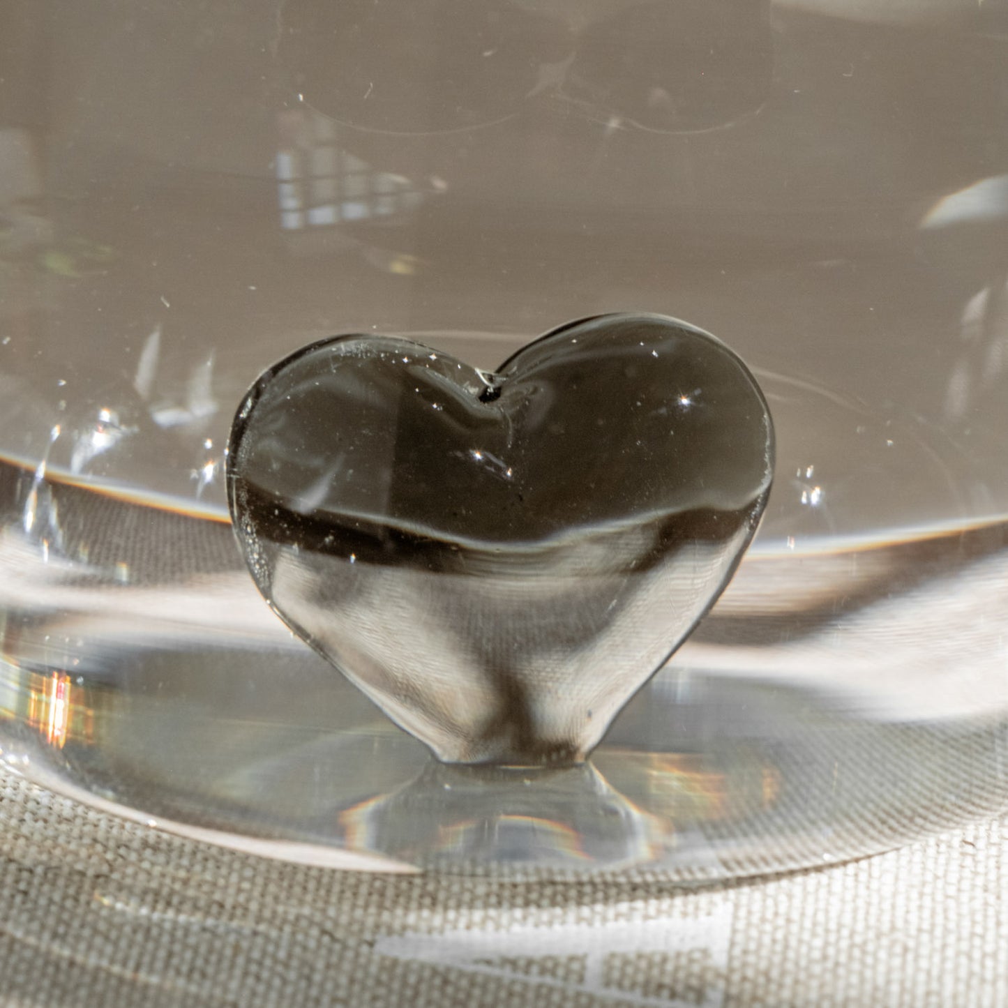 Drinking glass heart shape black (pack = 6 pcs)