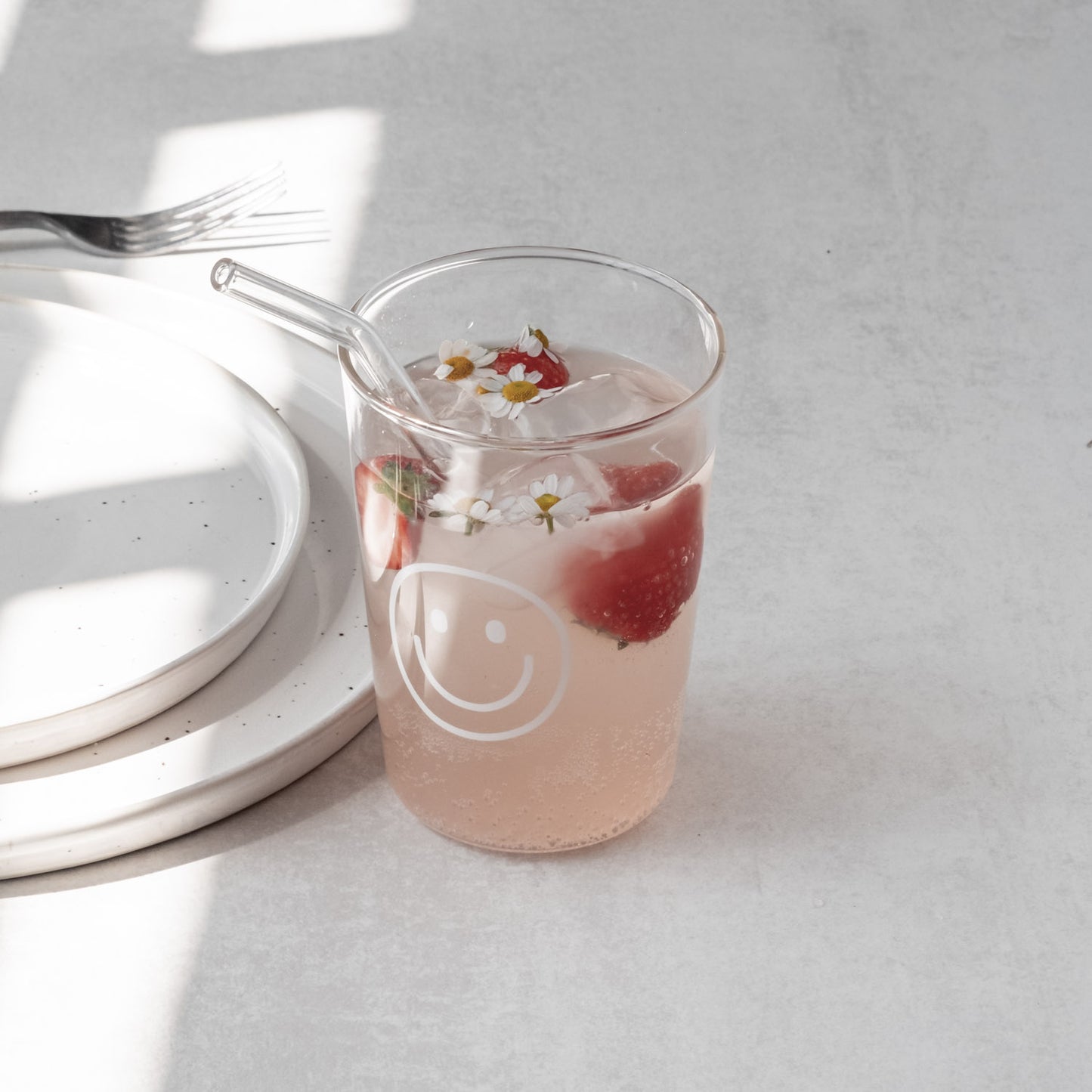 Drinking glass Smiley white (VE = 6 pcs)