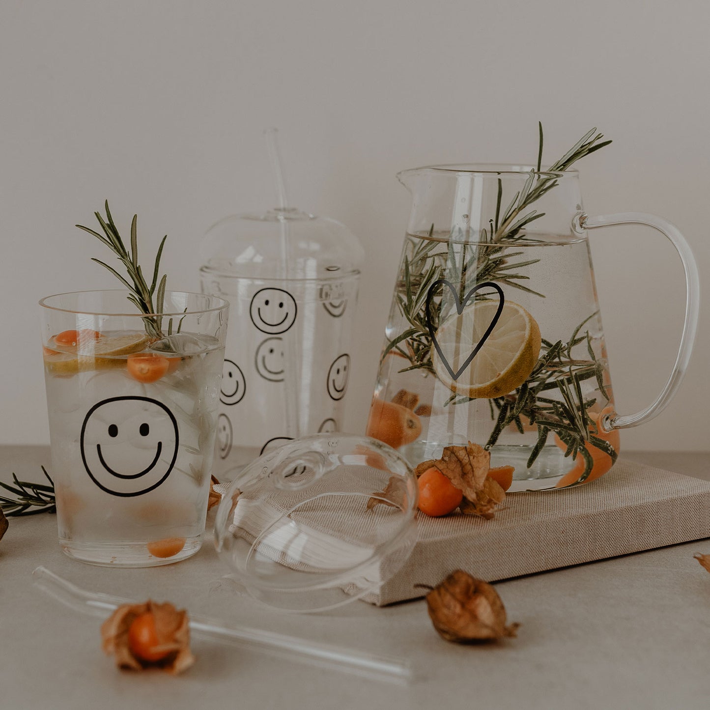 Teekanne Herz (VE = 4 Stk)