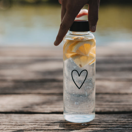 Bouteille d'eau cœur (VE = 6 pcs.)
