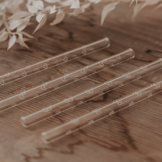 Pailles en forme de cœur en verre 13cm par lot de 4 (VE = 10 lots)