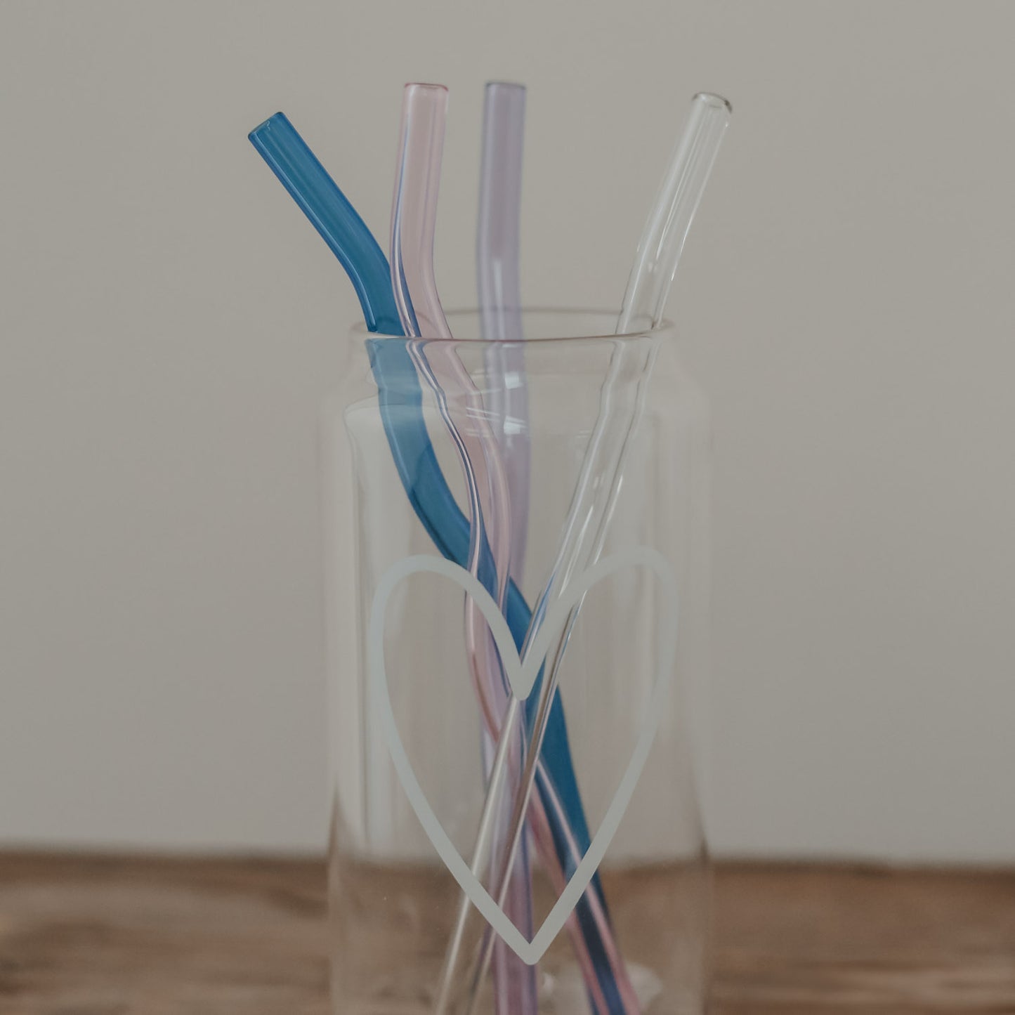 Pailles ondulées en verre 20cm rose par lot de 4 (VE = 10 lots)
