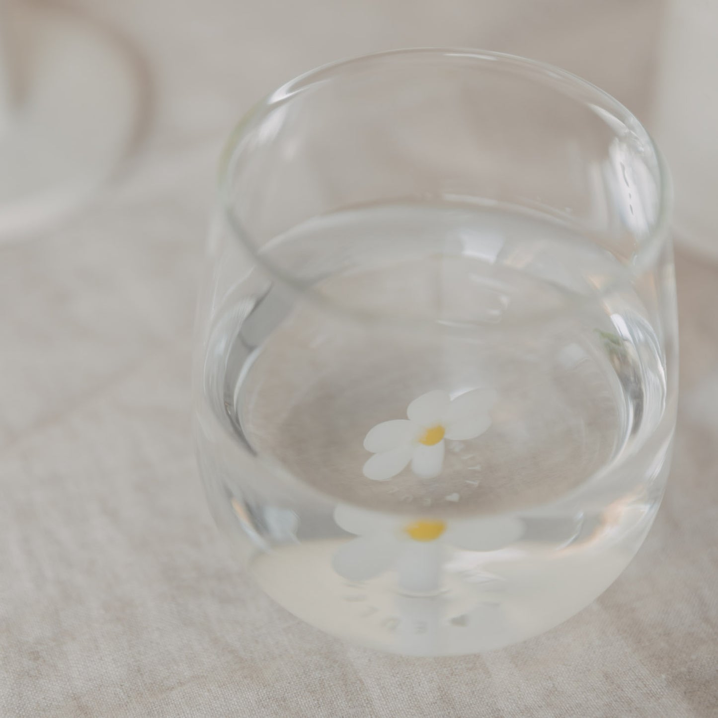 Verre à boire forme marguerite (VE = 6 pcs)