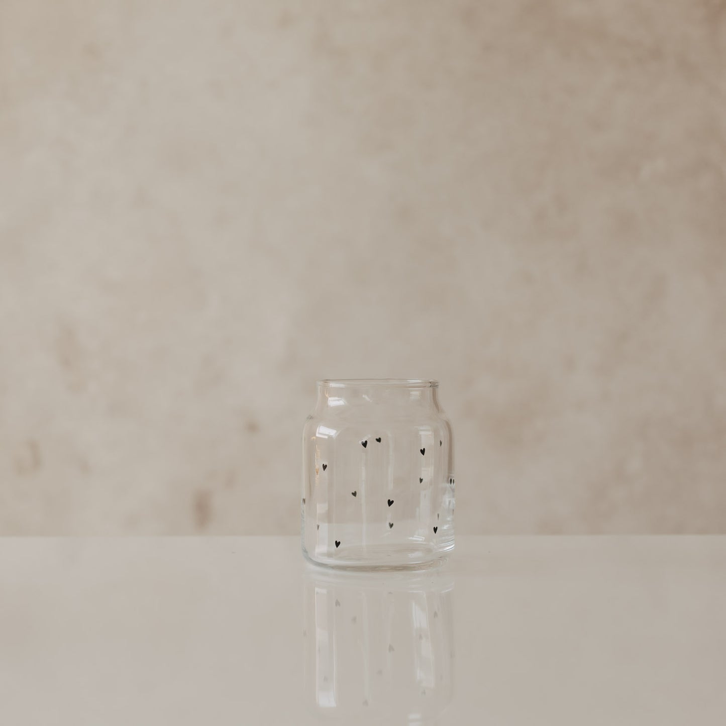 Vase aus Glas klein Herzen schwarz (VE = 6 Stk.)