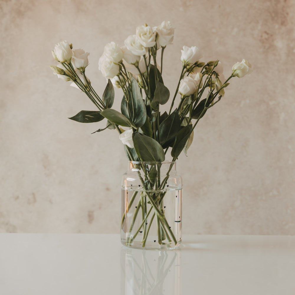 Vase aus Glas groß Herzen schwarz (VE = 6 Stk.)