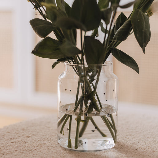 Vase aus Glas groß Herzen schwarz (VE = 6 Stk.)