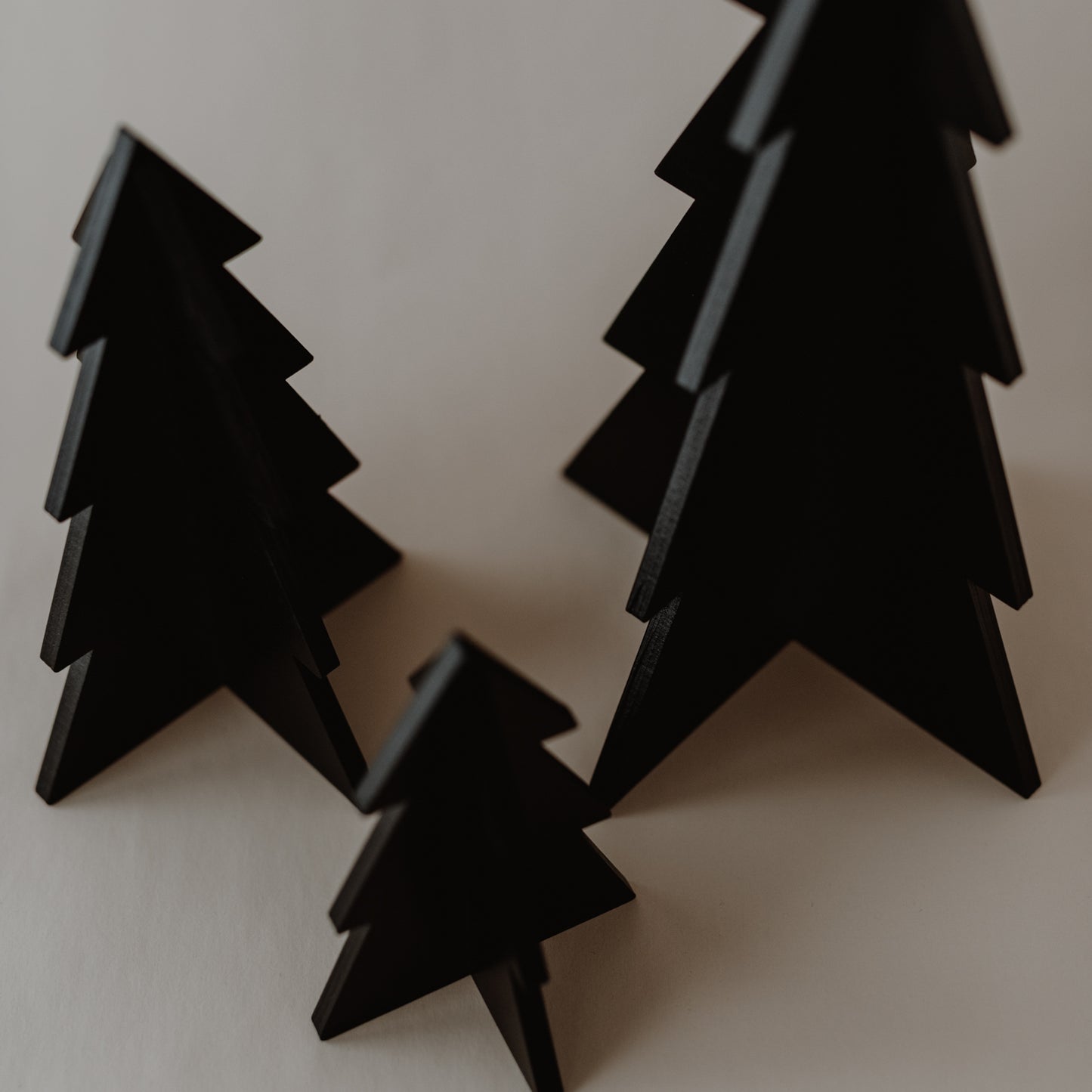 Tannenbäume im 3er Set schwarz (VE = 6 Stk)
