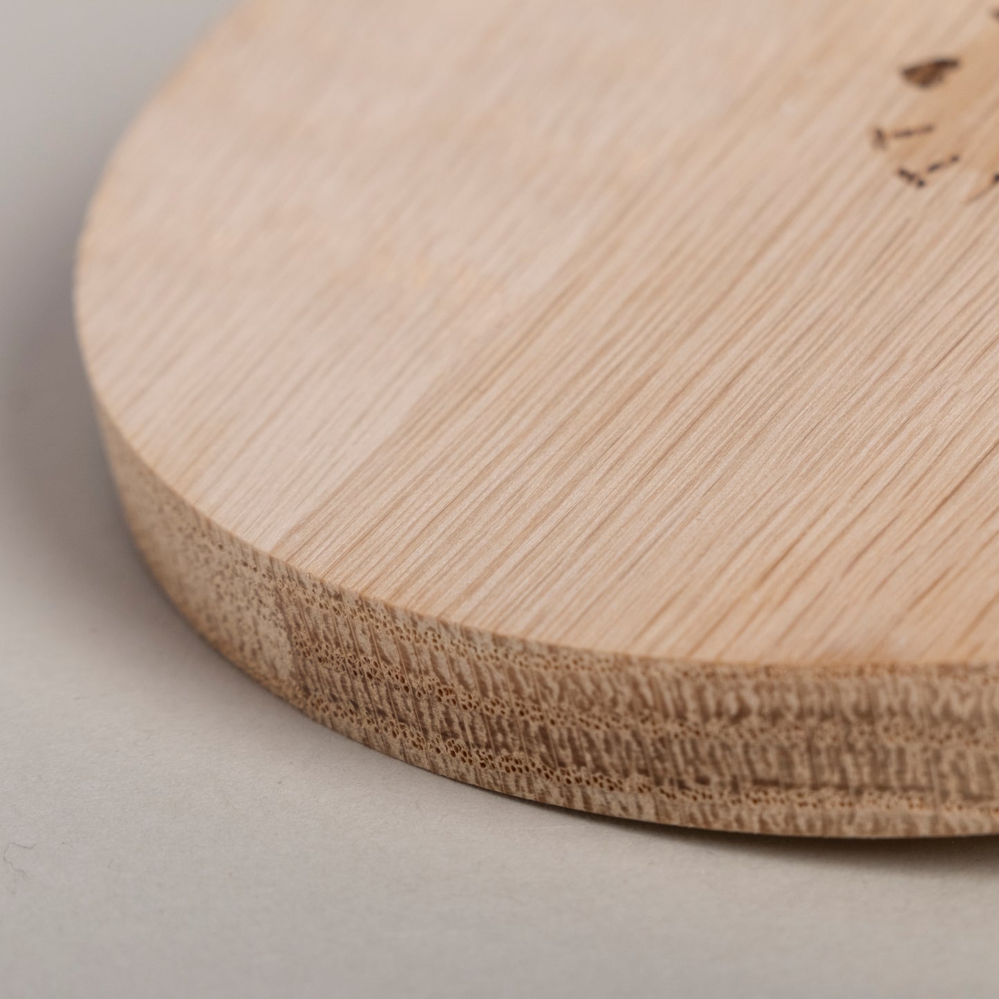 Sous-verres en chêne lapin (VE = 8 pcs)