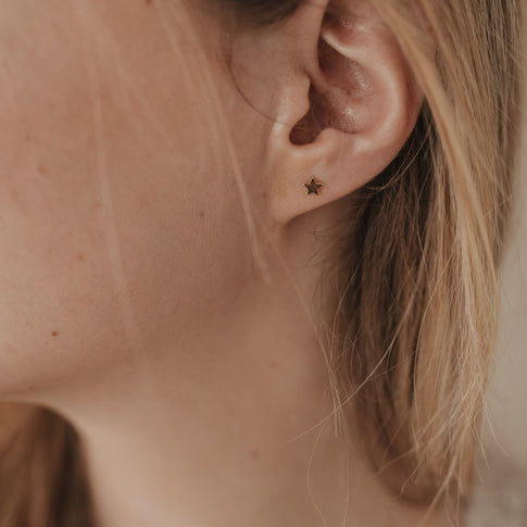 Stecker Jackie Gold (VE = 2 Stk.)