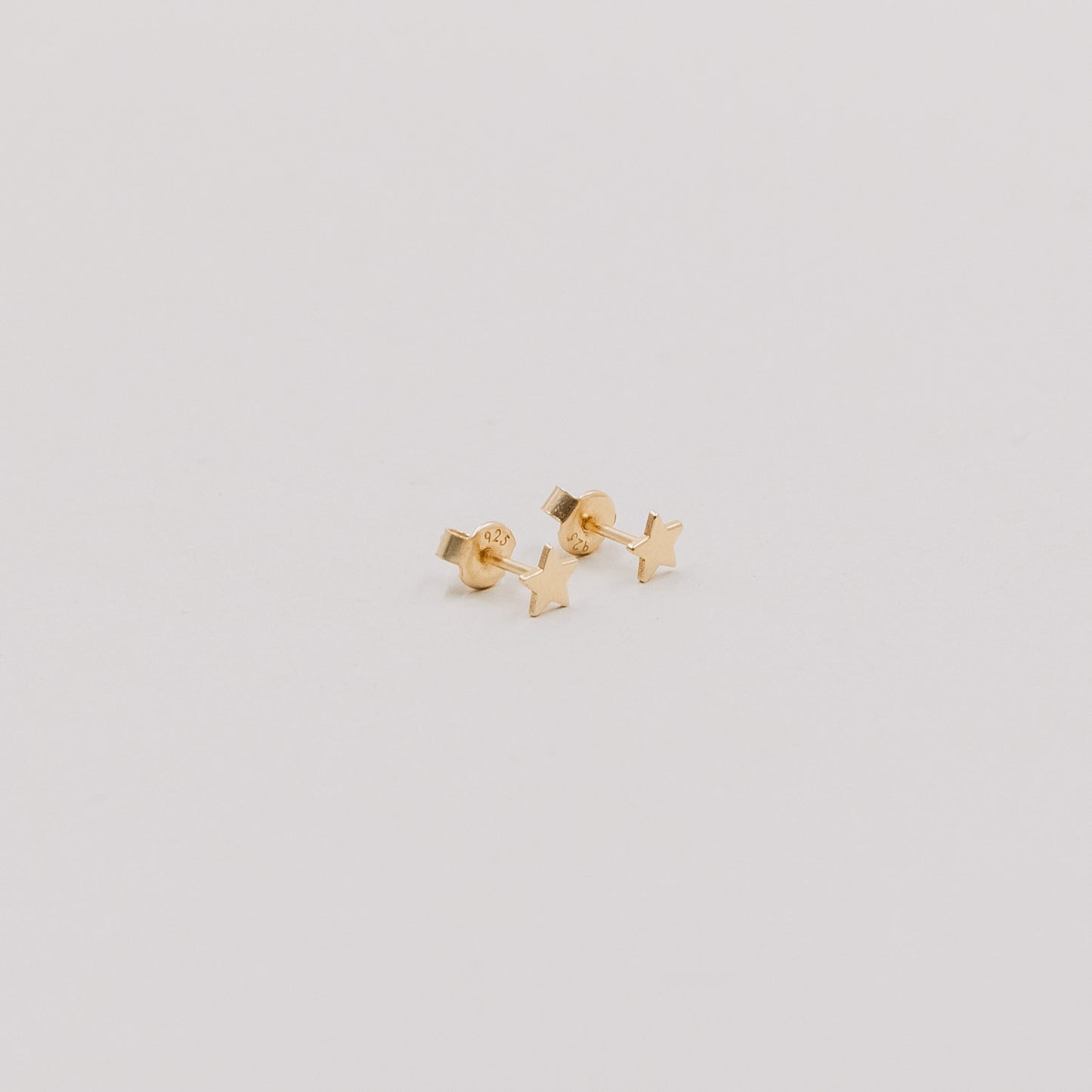 Stecker Jackie Gold (VE = 2 Stk.)