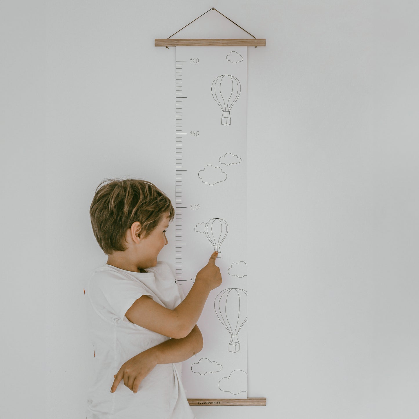 Poster rail A4 oak (PU = 6 pieces)
