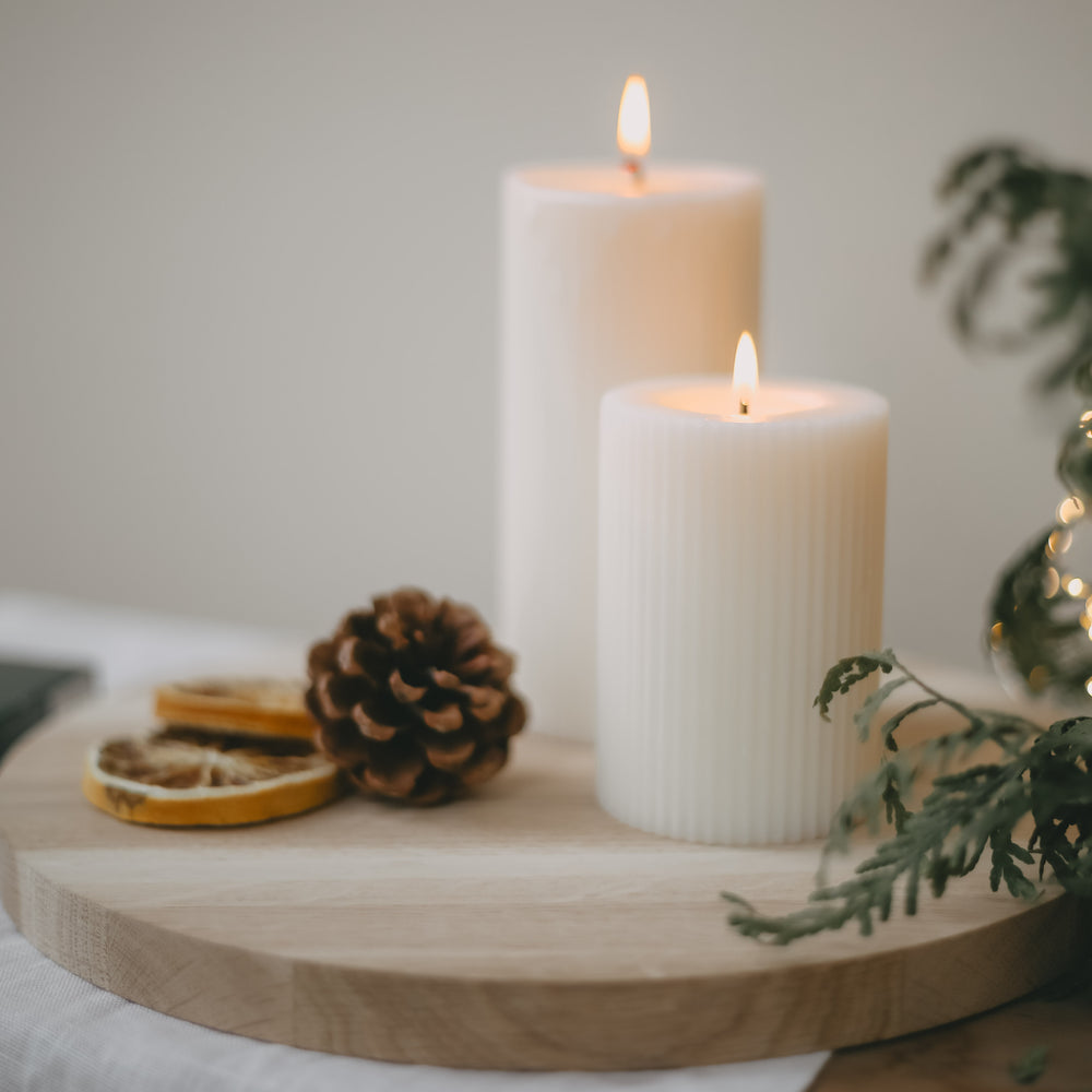 Block candle grooves 70 x 100 white (pack = 6 pcs)