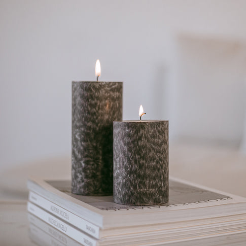 Block candle Olive 70x100 black (pack = 6 pcs)