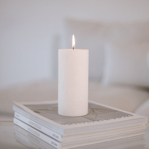 Bougie bloc Olive 70x150 blanc (VE = 6 pcs)