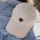 Cap beige Herz (VE = 4 Stk.)