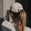 Cap beige Herz (VE = 4 Stk.)