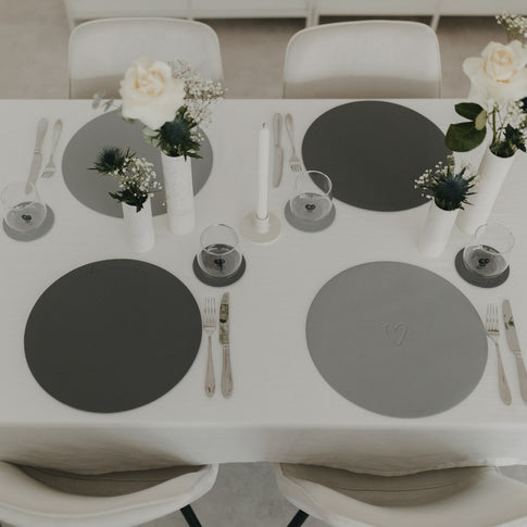 Wendbares Platzset Herz Grau (VE = 6 Stk.)