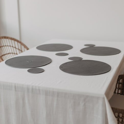 Wendbares Platzset Herz Grau (VE = 6 Stk.)