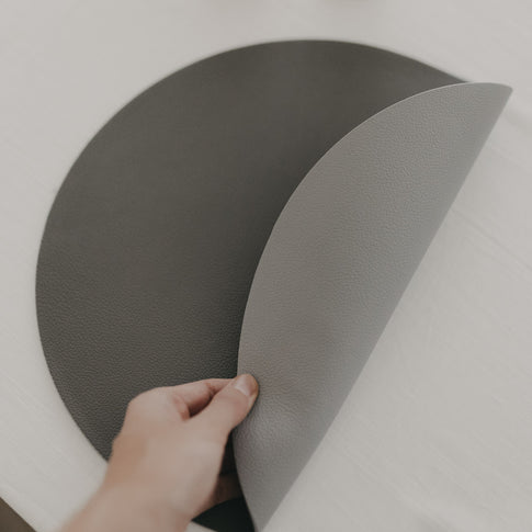 Wendbares Platzset Herz Grau (VE = 6 Stk.)