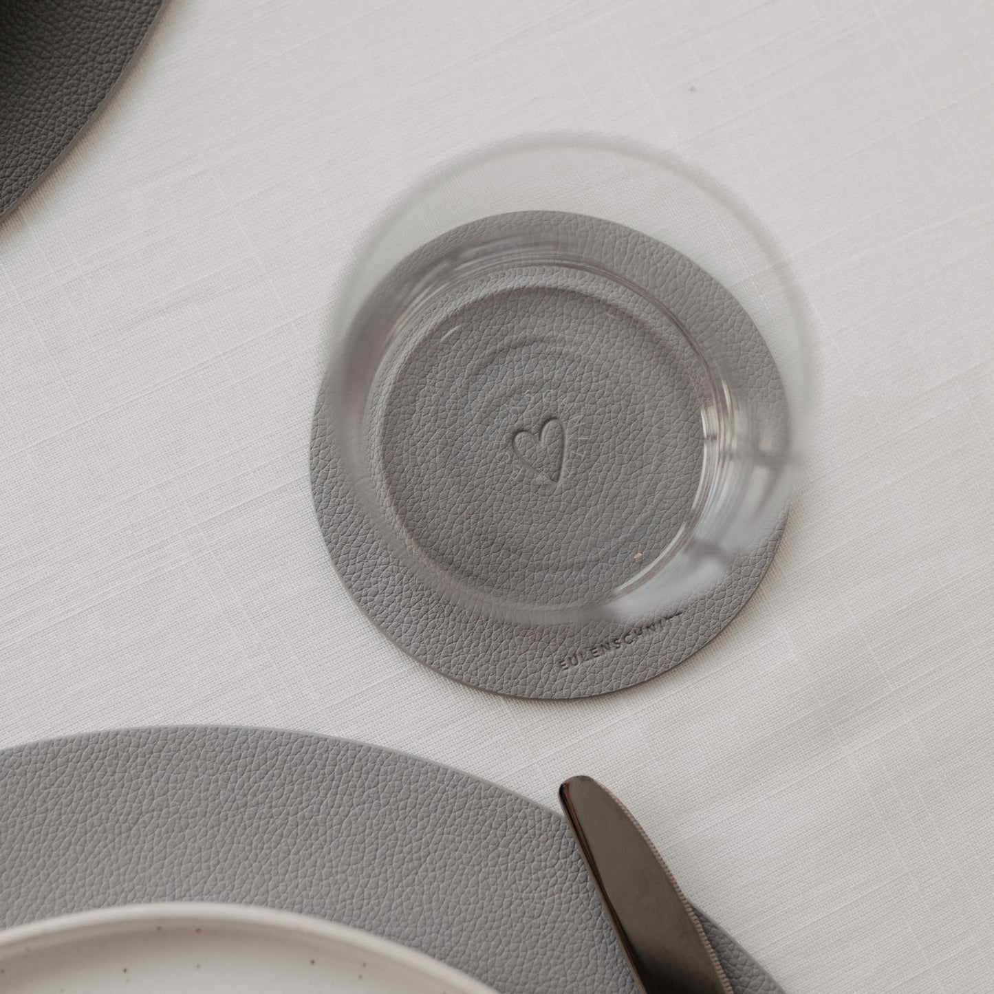 Wendbare Untersetzer Herz 2er Set Grau (VE = 6 Stk.)