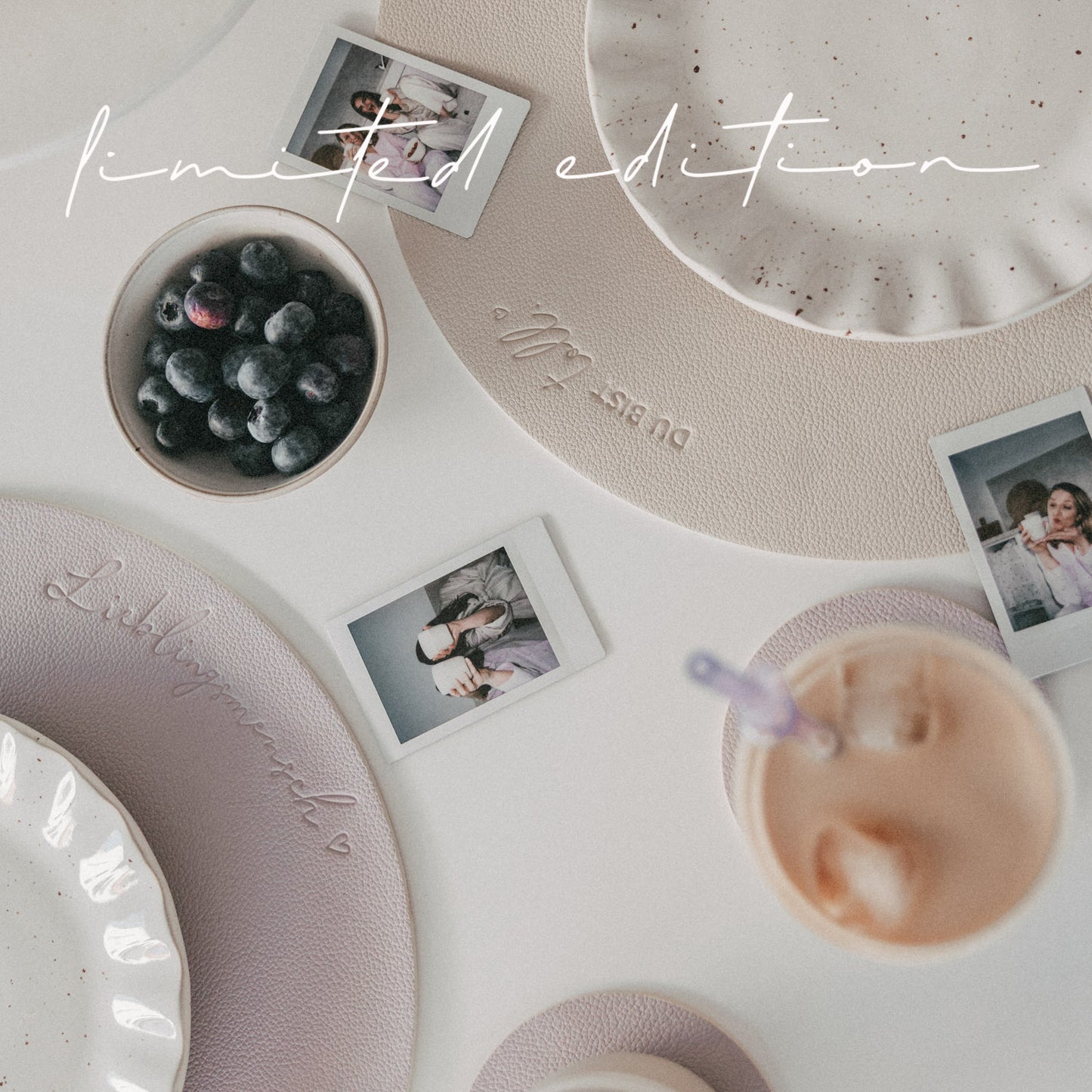 Limitiertes wendbares Platzset Lieblingsmensch Flieder (VE = 6 Stk.)