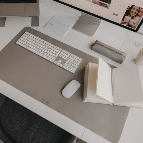 Schreibtischunterlage soft Herz grau (VE = 6 Stk.)