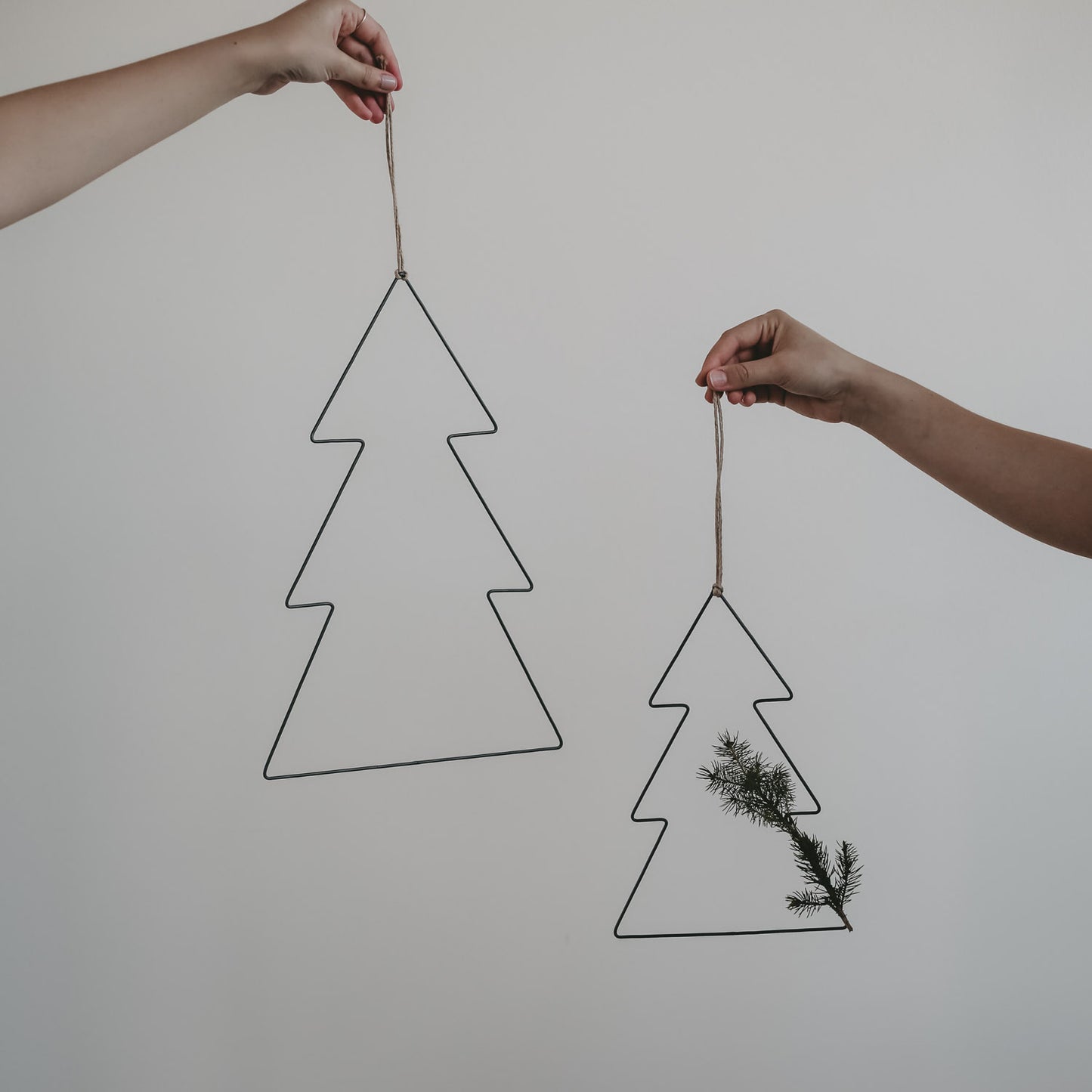 Couronne métallique sapin en lot de 2 (VE = 4 lots)