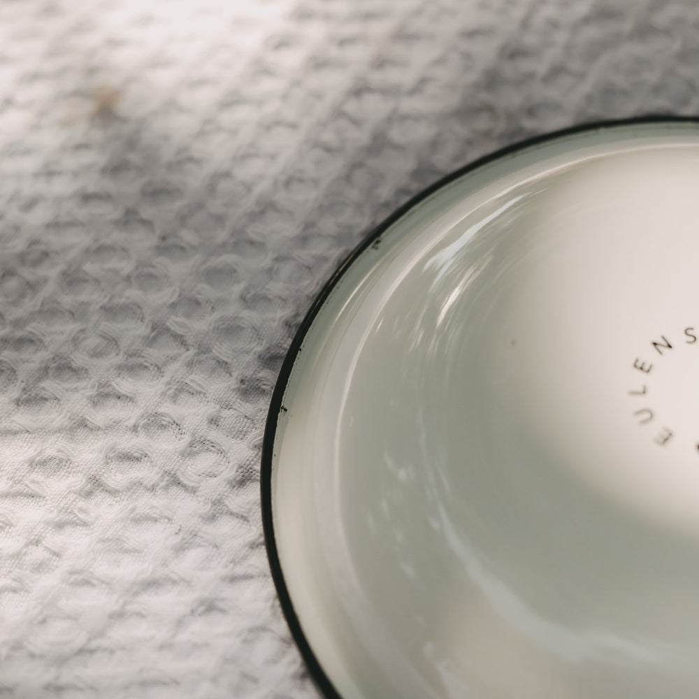 Assiette émaillée grand cœur (VE = 6 pcs)