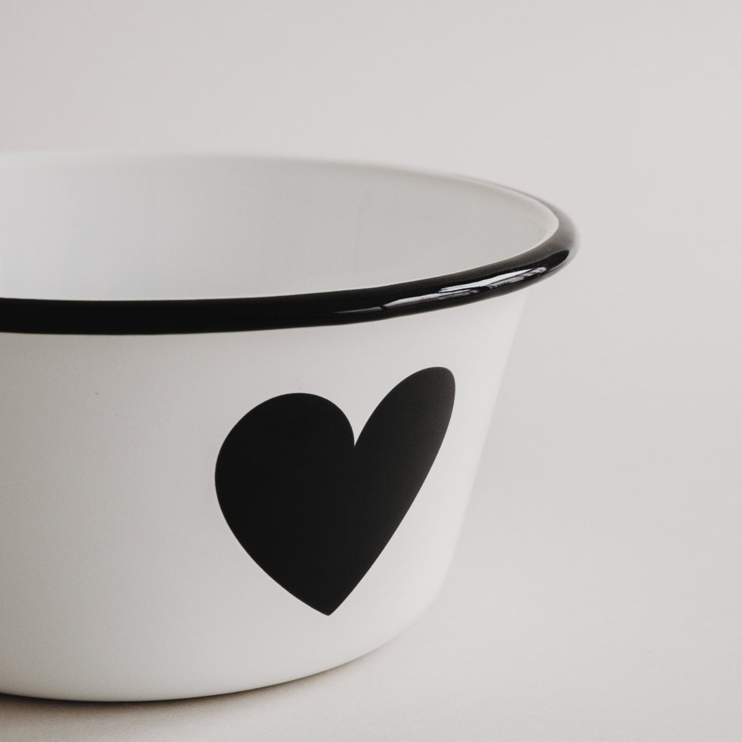 Emaille Schale Herz (VE = 6 Stk)