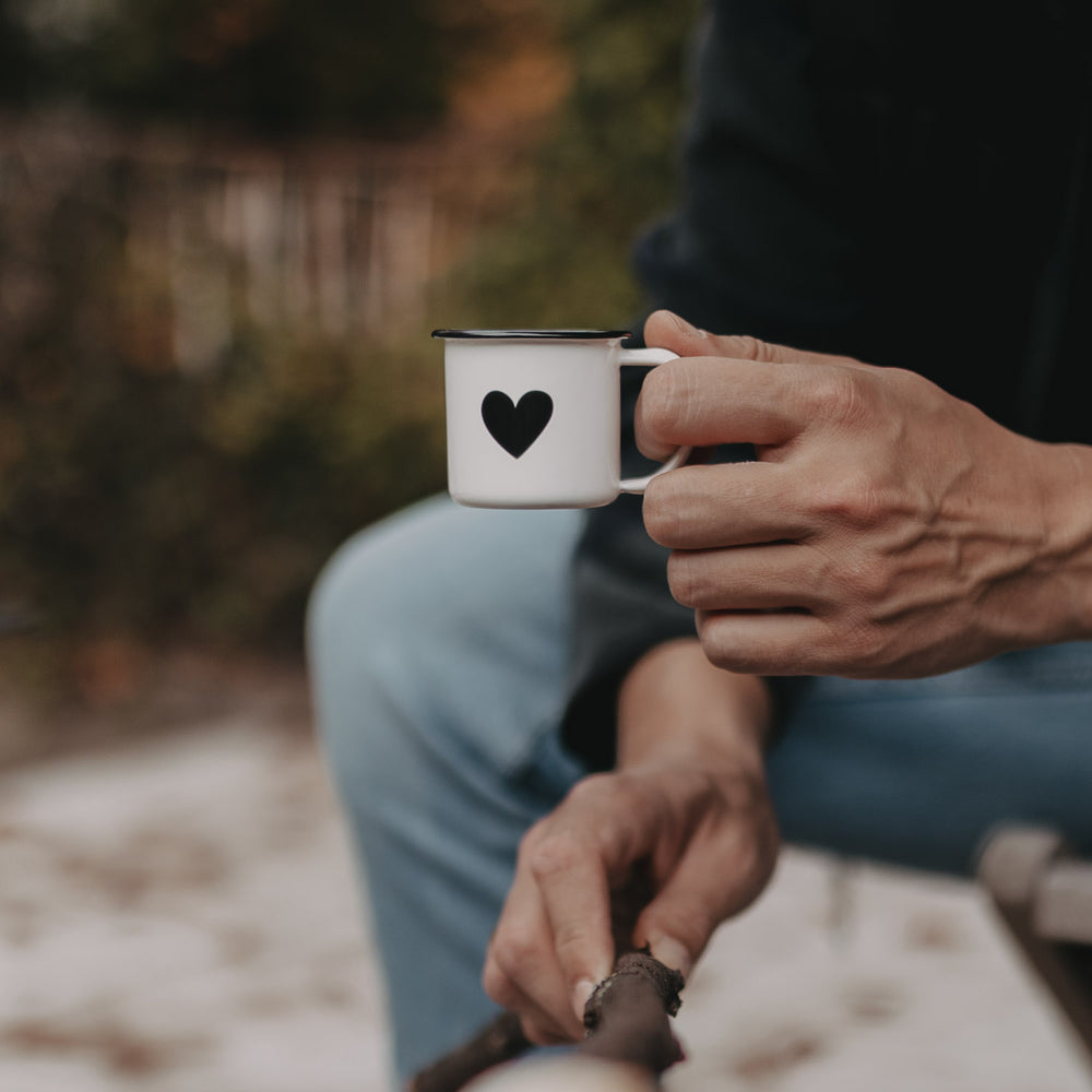 Emaille Espressotasse Herz (VE = 6 Stk)