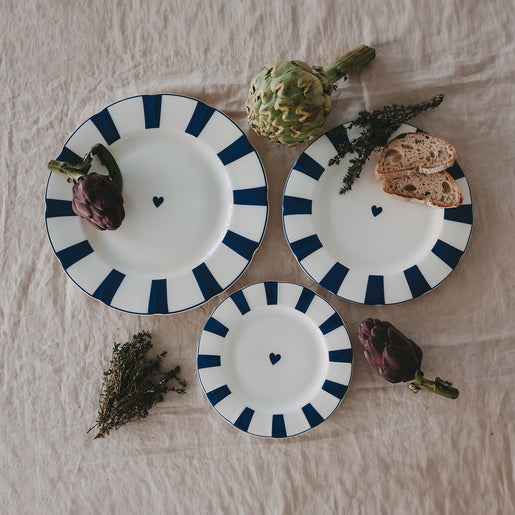 Variante Teller dunkelblau wellig – Frühstücks-, Speise- & Platzteller (VE = 4 Stk.)