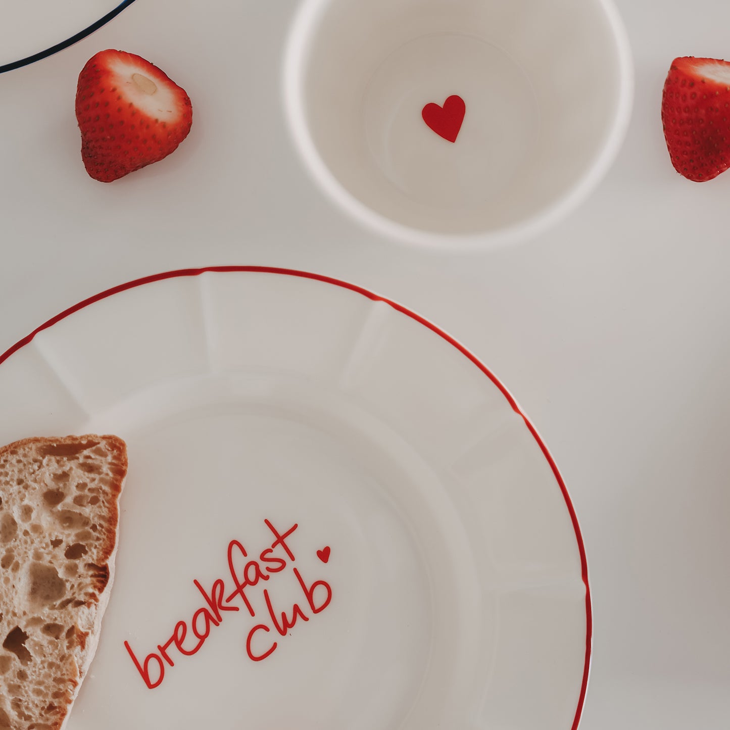 Frühstücksteller wellig rot Breakfast club (VE = 4 Stk.)