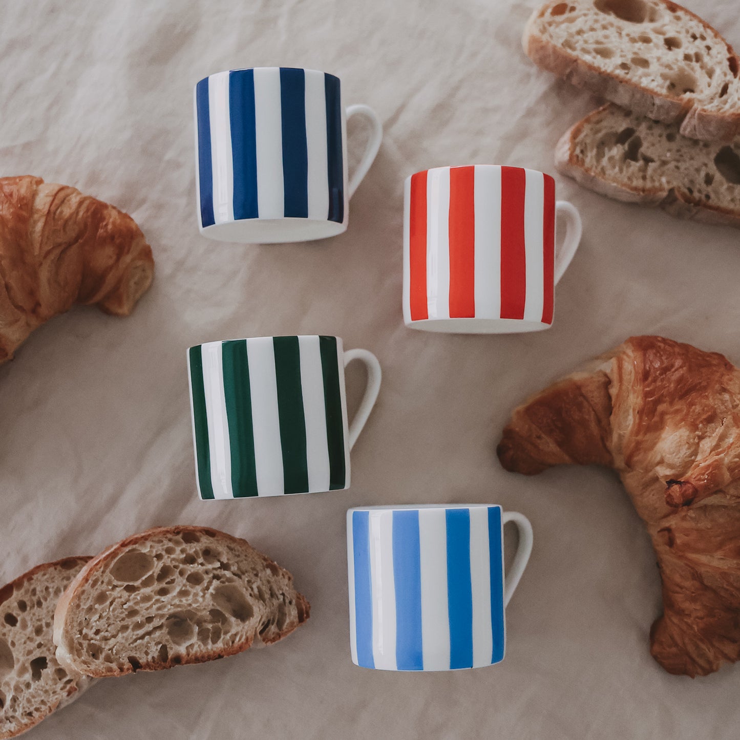 Kleine Tasse Streifen dunkelblau (VE = 4 Stk.)