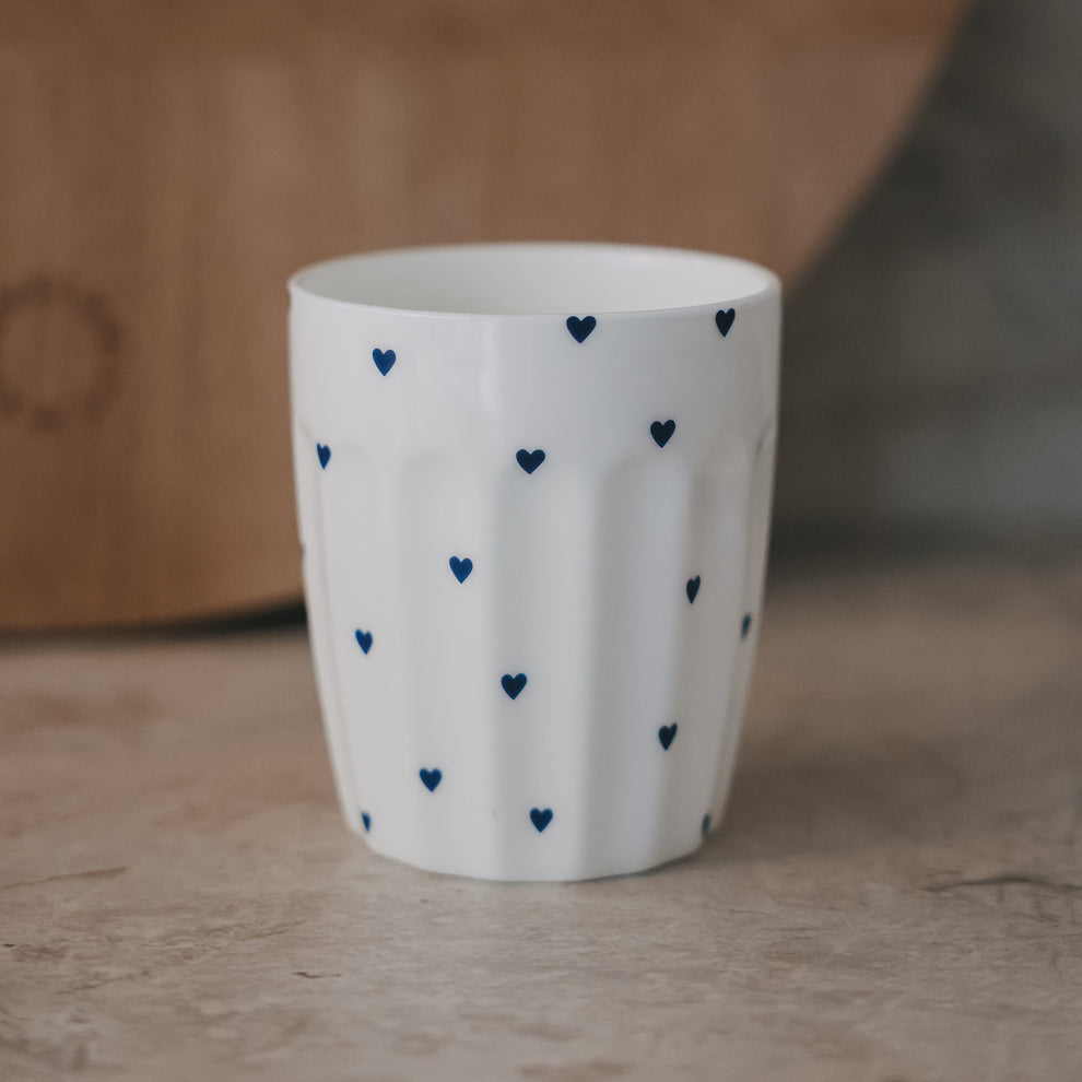 Becher kleine Herzen dunkelblau (VE = 4 Stk.)