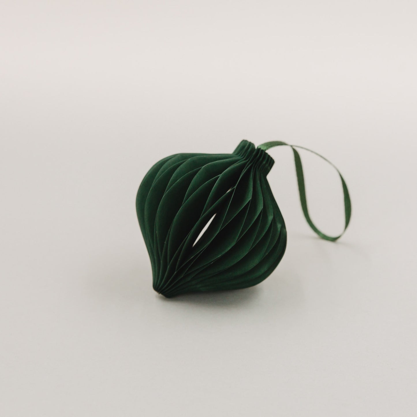 Étiquettes en papier lot de 3 7cm vert foncé (VE = 6 pcs)