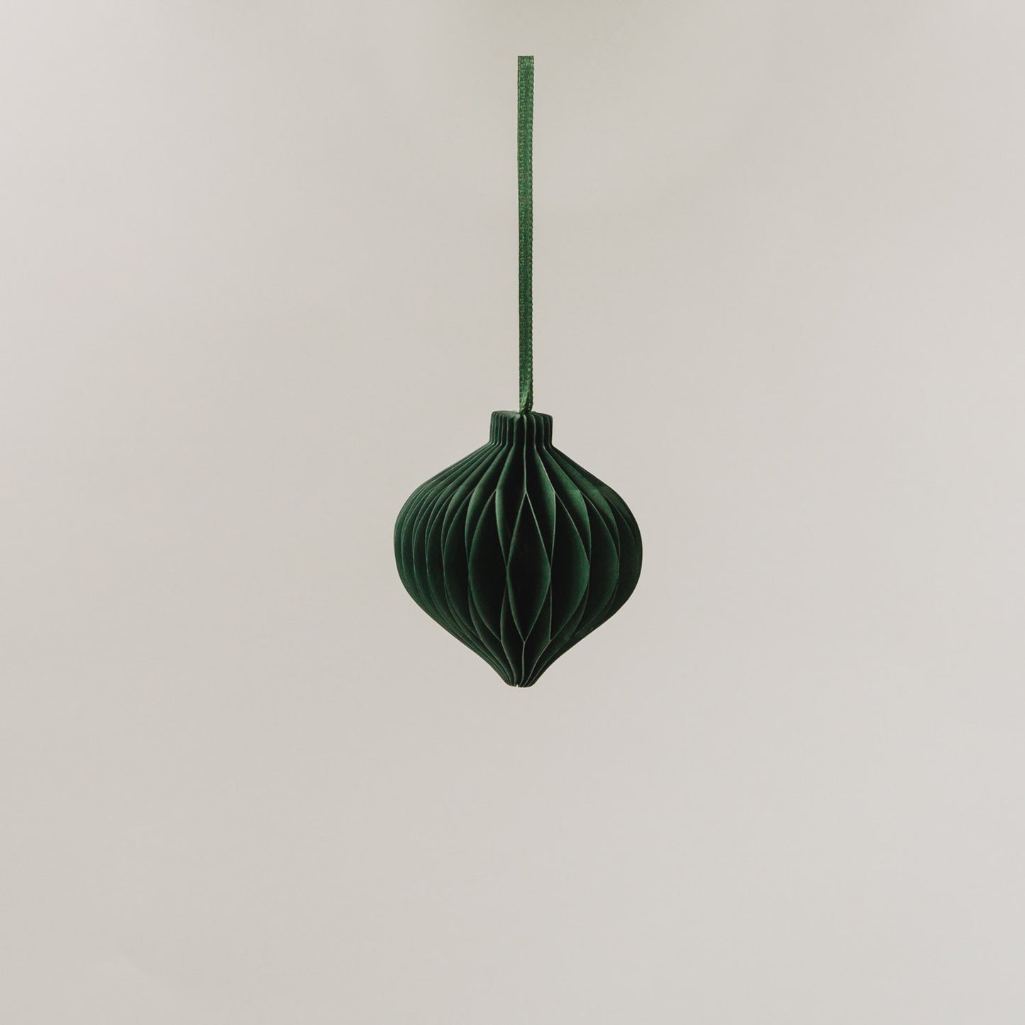 Étiquettes en papier lot de 3 7cm vert foncé (VE = 6 pcs)