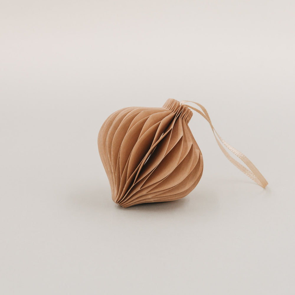 Étiquettes en papier lot de 3 7cm marron (VE = 6 pcs.)