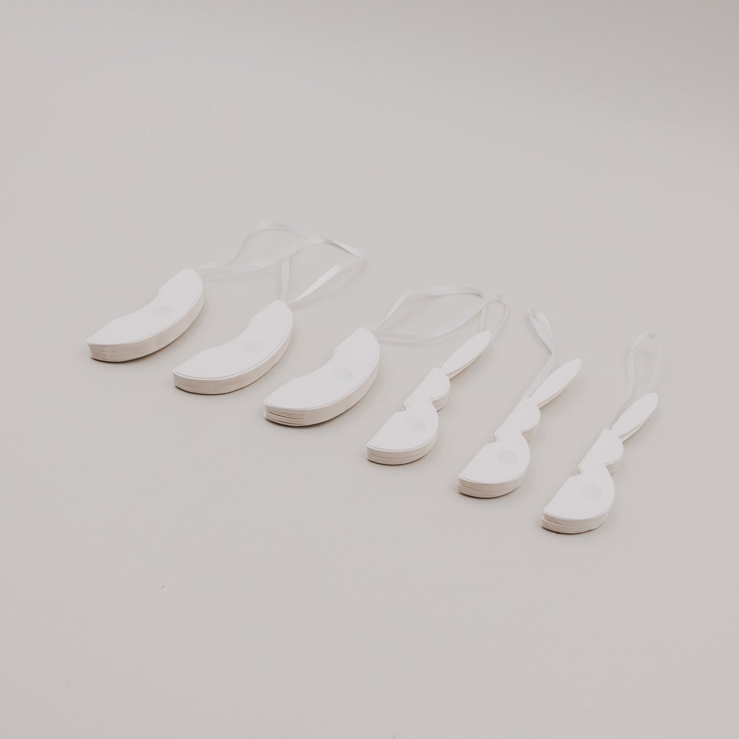 Papieranhänger 6er Set Ostern beige (VE = 6 Stk.)