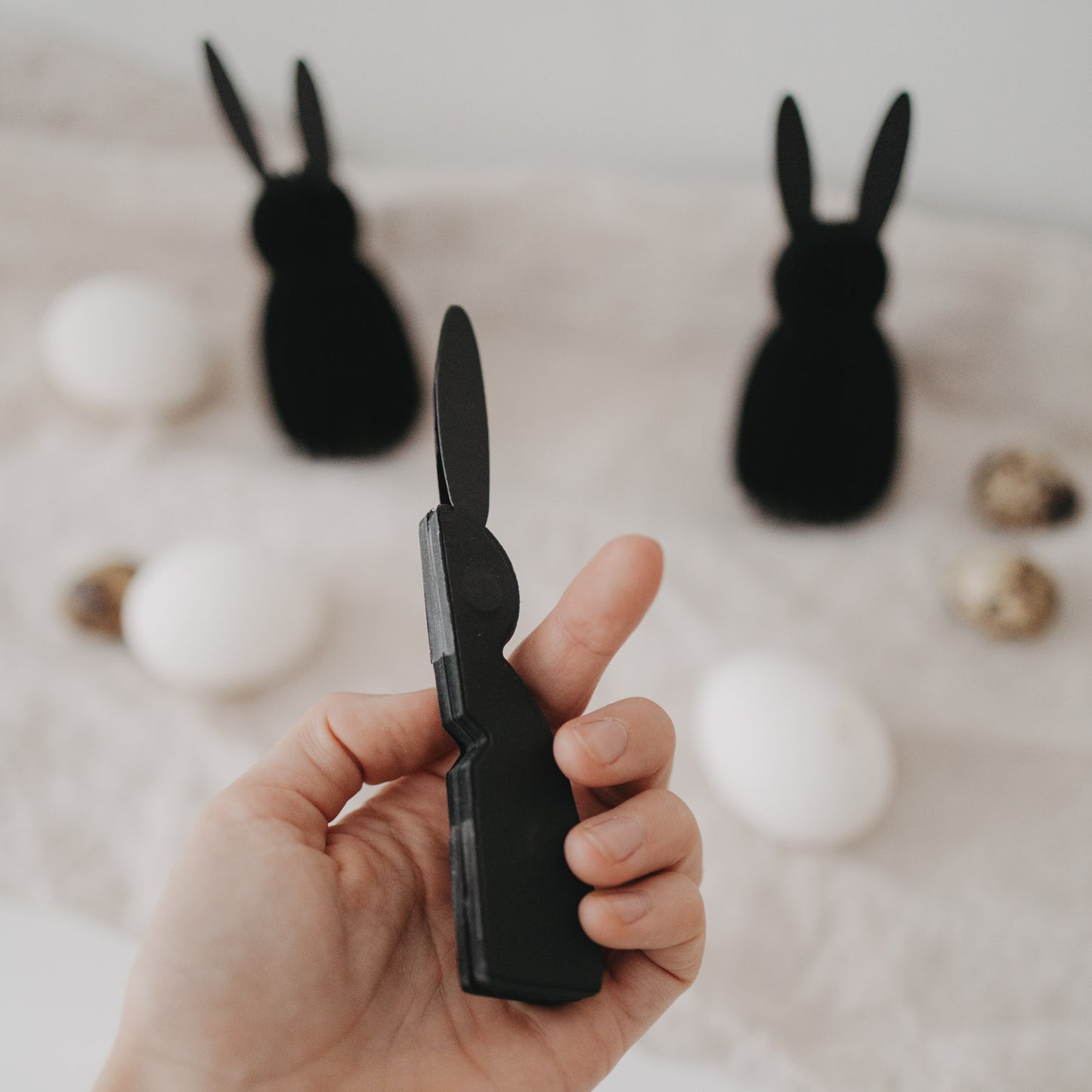 Papierhasen 3er Set klein schwarz (VE = 6 Stk.)