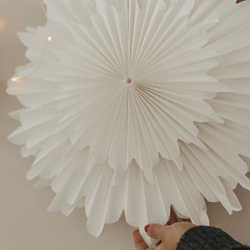 Papieranhänger Schneeflocke 45cm natur (VE = 4 Stk.)