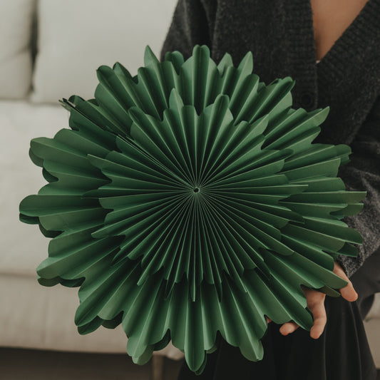Papieranhänger Schneeflocke 45cm dunkelgrün (VE = 4 Stk.)